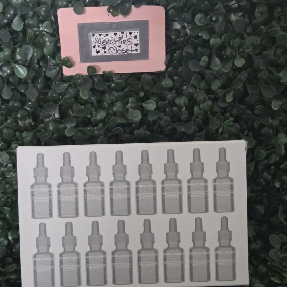 Grown Alchemist The Minis Little Luxuries Kit ~ Brand New In Box ~